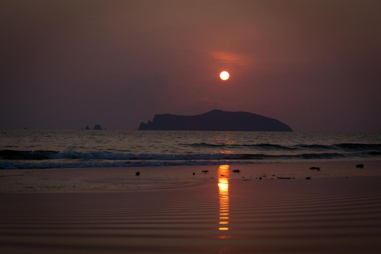 The Nest Private Beach Resort Chumphon Eksteriør billede